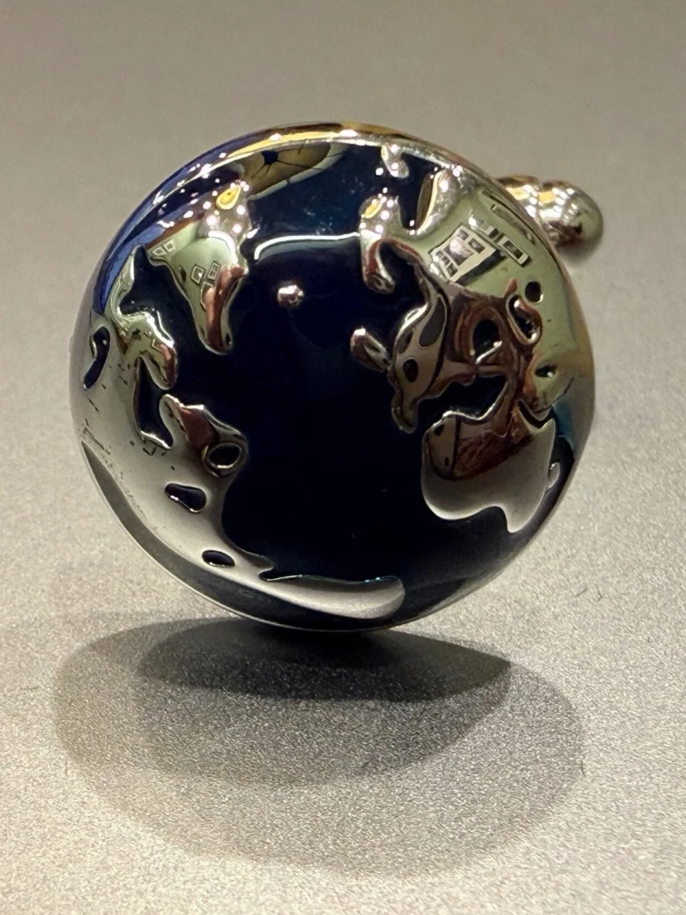 BNIB Charles Tyrwhitt Silver-tone/Navy GLOBE CUFFLINKS